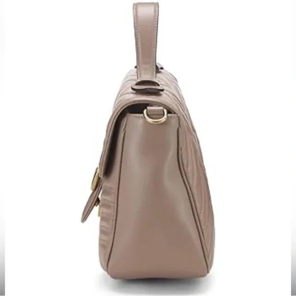 Gucci
GG Marmont Top Handle Flap Bag Matelasse
Leather - Picture 4 of 10